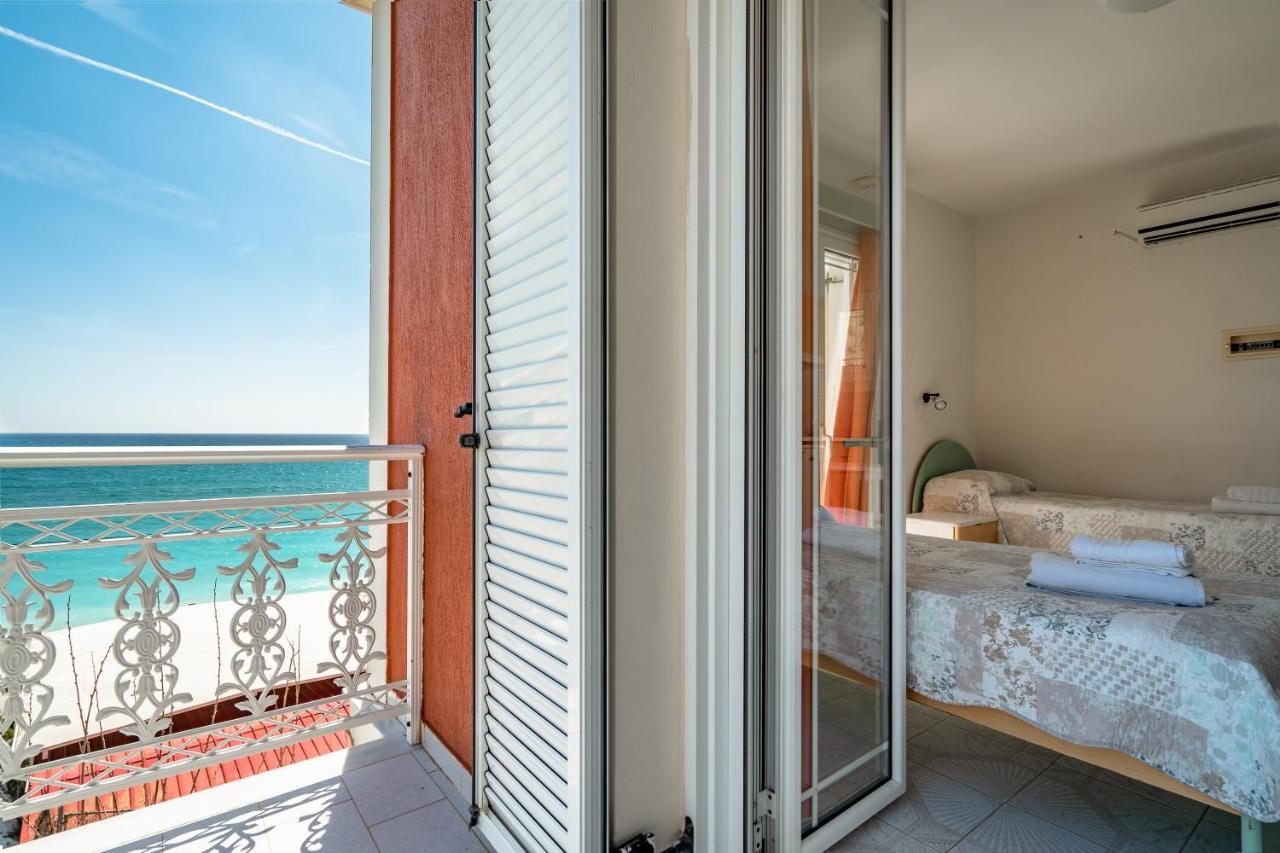 Trapeza Angela Sea View 4公寓 外观 照片
